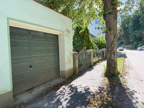 Garage - 5 Zimmer Einfamilienhaus in Woltersdorf