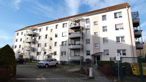 Hausansicht der Eigentümergemeinschaft - Eigentumswohnung in ruhiger Wohnlage - Erdgeschoss Hochparterre