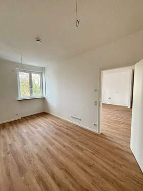 Schlafzimmer - Etagenwohnung mit 58,90 m&sup2; in München zur Miete