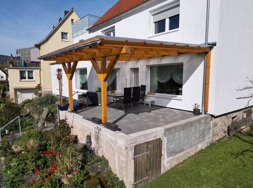 Aussen_Hinteransicht_Terrasse - 