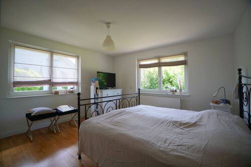 Zimmer 2 - 
