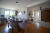 Esszimmer und Eingangsbereich - 
