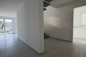 B016 - 