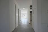 B017 - 