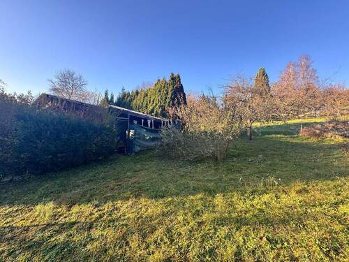 Gartenhaus mit Freisitz - 