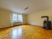 Wohnzimmer - Doppelhaushälfte mit 82,00 m² in München zum Kaufen