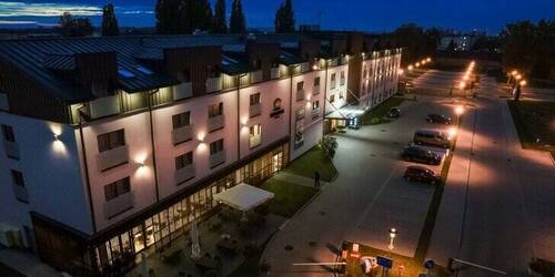 1 - Neues Hotel direkt neben dem Holocaust-Museum in Auschwitz