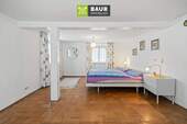 Schlafzimmer EG - 