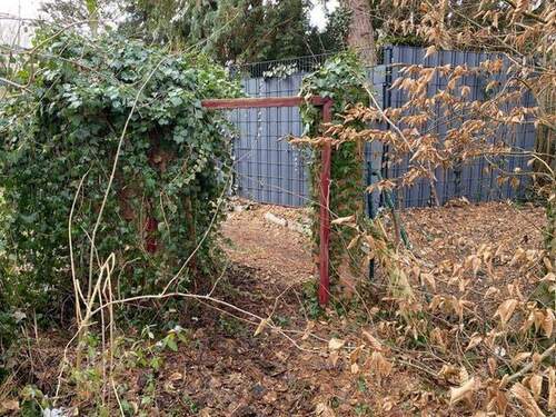 Durchgang zum Fussweg - 