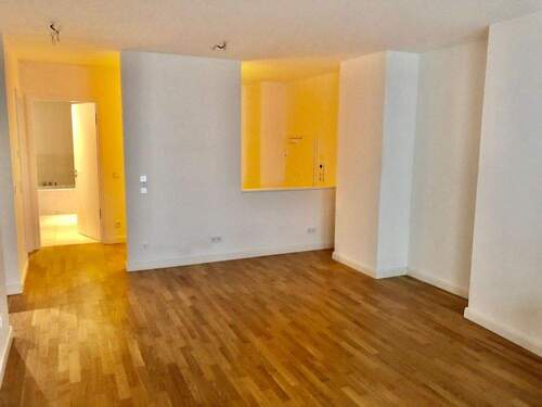 Wohnzimmer - Etagenwohnung mit 62,70 m&sup2; in Düsseldorf zur Miete