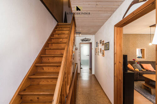 Flur / Treppen - 