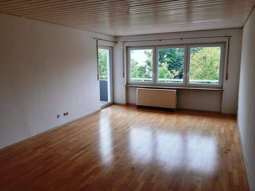 Wohn- und Esszimmer - 3 Zimmer Etagenwohnung in Waiblingen