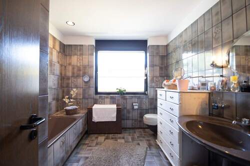 Bad 2 - Einliegerwohnung - 