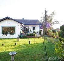 Urbanes Wohnen im Grünen: charmantes Einfamilienhaus in Homburg!