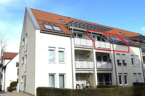 Hausansicht - 2-Zimmerwohnung mit Aufzug, Balkon und TG-Stellplatz 'Betreutes Wohnen'
