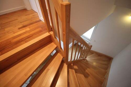 Treppe zum DG - 