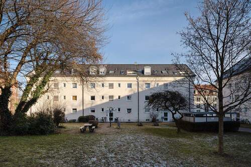 Ruhiger Innenhof - 