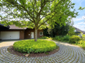 Zufahrt - 8 Zimmer Mehrfamilienhaus, Wohnhaus zum Kaufen in Königswinter