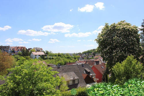 Unverbaubare Fernsicht - 5 Zimmer Doppelhaushälfte in Würzburg