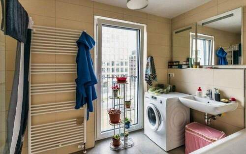 Badezimmer - 3 Zimmer Etagenwohnung in Frankfurt