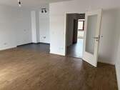 Wohnen/offene Küche - Gepflegte und großzügige 2-Zimmer-Wohnung mit Balkon in Röthenbach a.d. Pegnitz