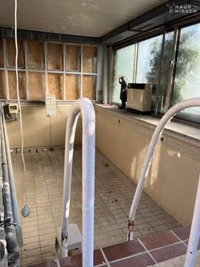 Ex Schwimmbad - 