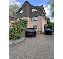 Exklusiv modernisierte Doppelhaushälfte mit Wellnessbereich - hochwertiges Wohnen in Gelsenkirchen