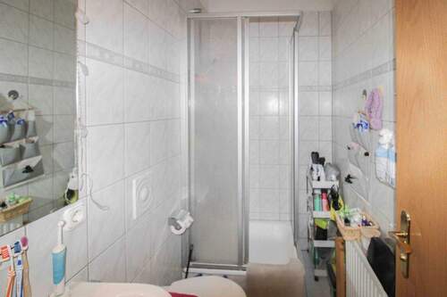 Badezimmer - Einfamilienhaus in Halle (Saale) zum Kaufen