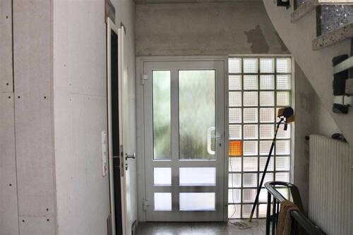 Hauseingang - Einfamilienhaus in Biblis zum Kaufen