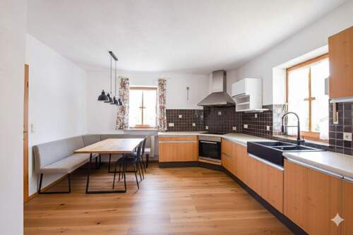 Küche visualisiert - Einfamilienhaus mit 266,00 m² in Landshut zum Kaufen