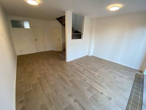 Zimmer im EG (2) - 