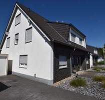 Moderne, junge Doppelhaushälfte mit Garage in naturnaher Lage - Beckum