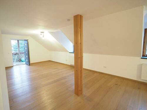 Wohnbereich Bild 2 - 2 Zimmer Etagenwohnung zur Miete in Allershausen