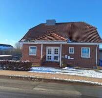 Erdgeschosswohnung im 2-Familienhaus - Wakendorf I