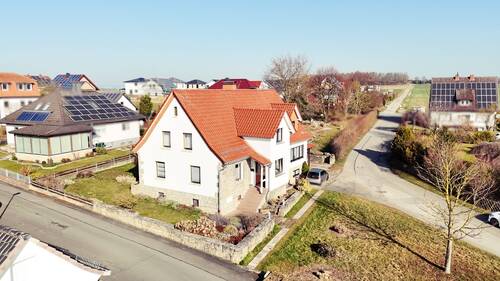 DJI_20250308100006_0014_D.JPG - 9 Zimmer Mehrfamilienhaus, Wohnhaus zum Kaufen in Breuna