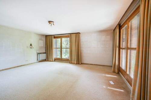 Wohnzimmer - Einfamilienhaus mit 161,00 m² in Großdingharting zum Kaufen