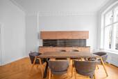 Küche mit großem Essbereich - 3 Zimmer Etagenwohnung in Berlin