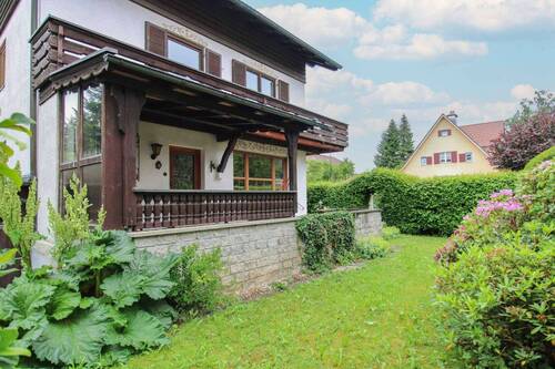 Garten - Jetzt oder nie: EFH mit Garten & Ausbaumöglichkeiten in Marktoberdorf