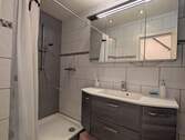Badezimmer - Reihenmittelhaus mit 100,00 m² in Salzgitter zum Kaufen