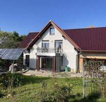 Familientraum: 110m² Wohnfläche auf 2.134m² Gartenparadies in Schlotheim