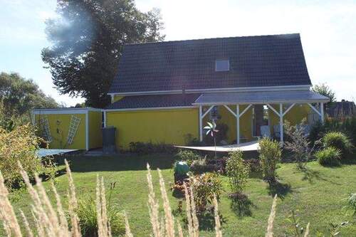 Ansicht Rückseite mit Grundstück - Einfamilienhaus mit 90,00 m² in Klausdorf/OT Solkendorf zur Miete