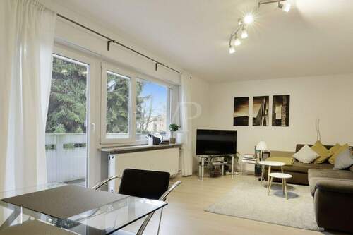 Wohn- und Essbereich - 2 Zimmer Etagenwohnung zum Kaufen in Ottobrunn