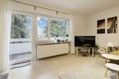 Wohnbereich - 2 Zimmer Etagenwohnung in Ottobrunn