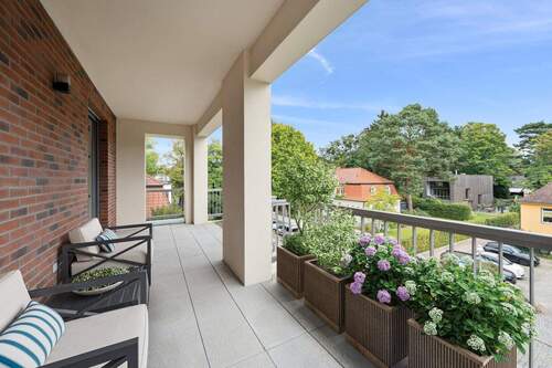 Loggia mit einer Größe von ca. 20m² - 