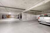 Tiefgaragenstellplatz - 
