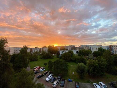 Innenhof - Außenanlagen - Etagenwohnung mit 59,00 m² in Rostock zum Kaufen