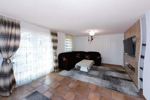 Wohnzimmer - Einfamilienhaus mit 188,00 m&sup2; in Bad Säckingen zum Kaufen