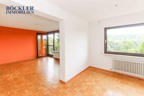 Wohn- und Essbereich - 3 Zimmer Etagenwohnung in Pforzheim