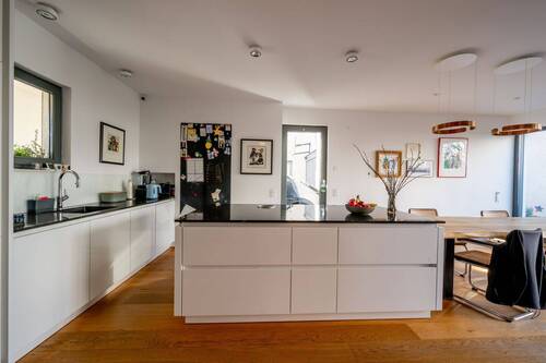 Wohnen-Essen-Küche (EG) - Doppelhaushälfte mit 179,00 m&sup2; in Frankfurt am Main zum Kaufen