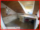 Zimmer im Dachgeschoss - 